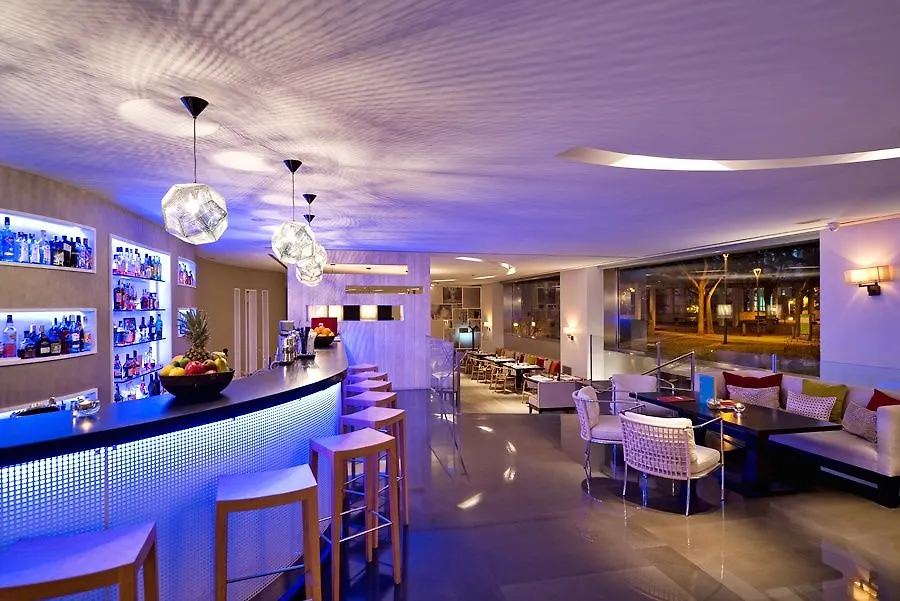 Nh Collection Barcelona Constanza Hotel 4*,